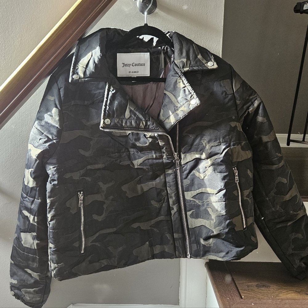 Juicy Couture Womens Camo Puffer Moto Jacket - M - Picture 2 of 8